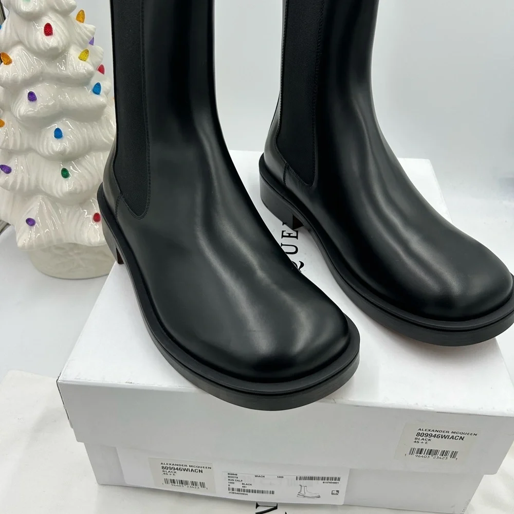 Men's Alexander, McQueen trunk Chelsea boots in black calf  leather size 45.5